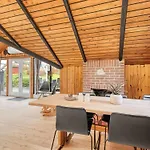 Jantje - 500m To The Fjord By Interhome *