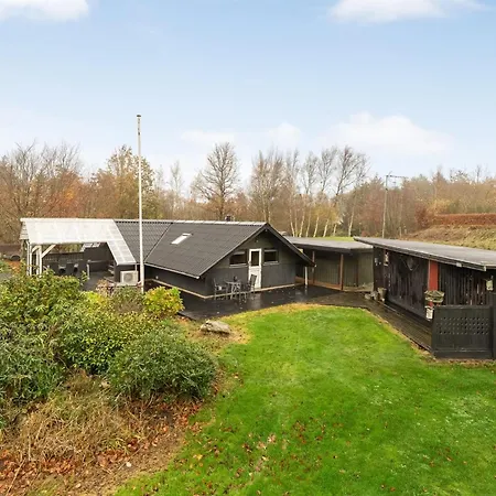 Holiday home Jantje - 500m To The Fjord By Interhome *