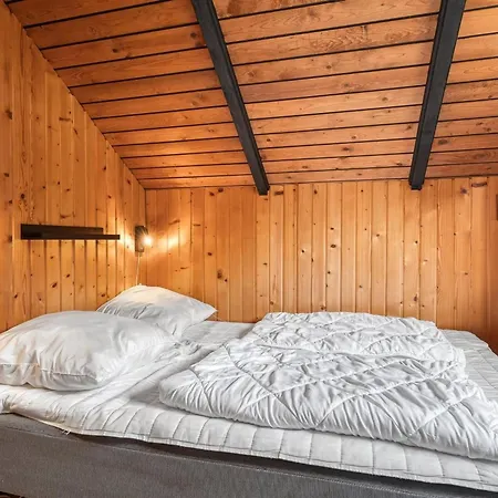 Jantje - 500m To The Fjord By Interhome