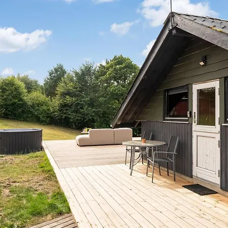 Jantje - 500m To The Fjord By Interhome *